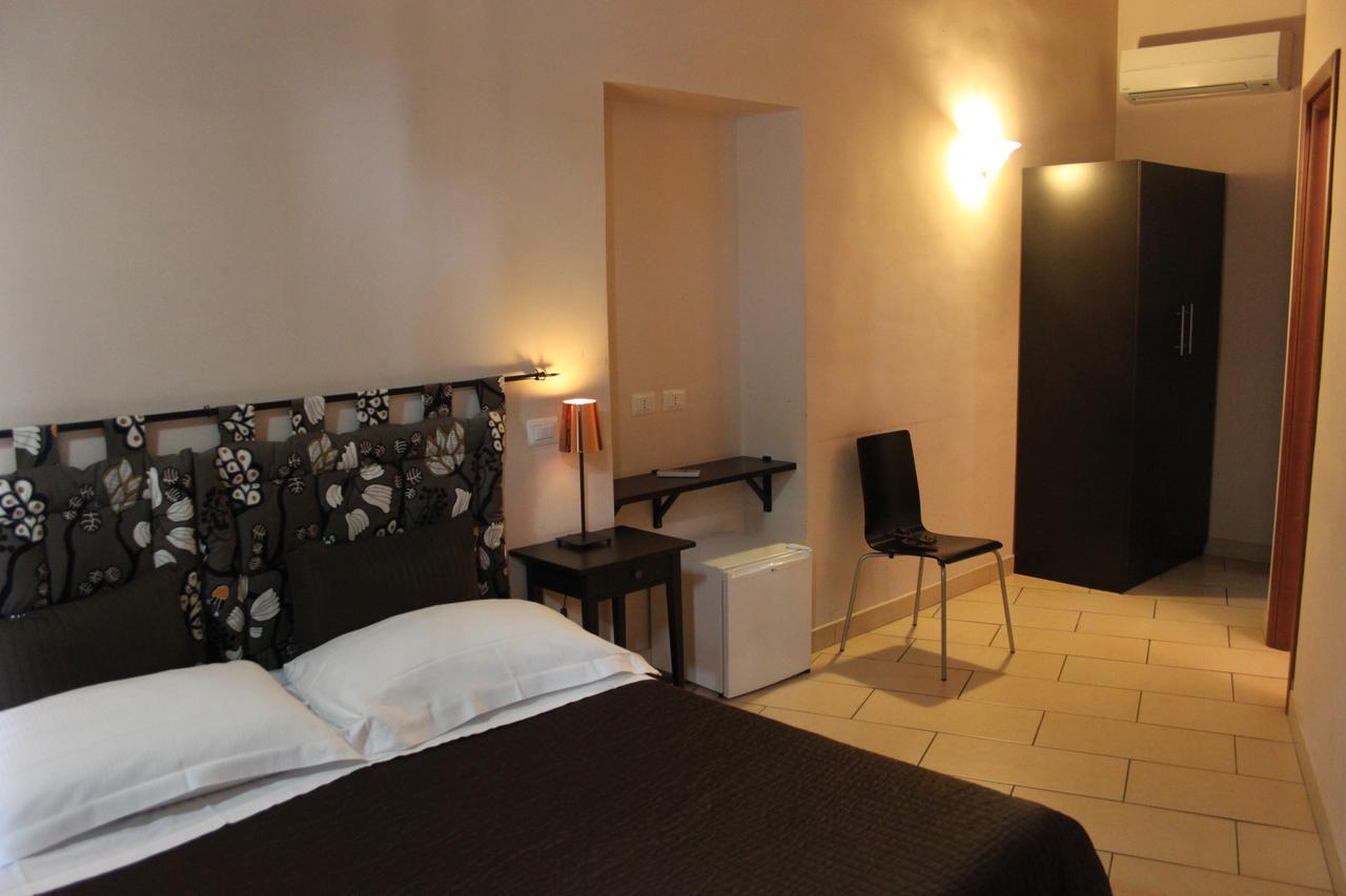 San Lorenzo Rooms Rome Exterior photo